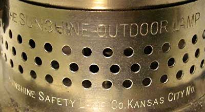 colemanarclanternforsunshinesafetystampingbecker