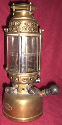 focus08lanternpumpryman