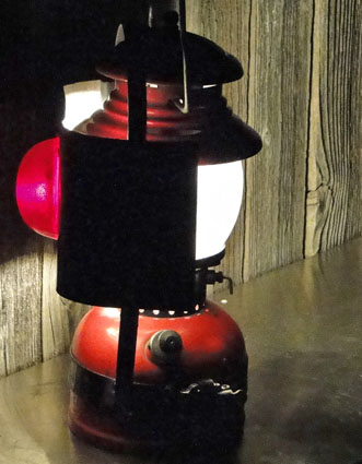 amish-buggy-reflector-200-a-running-boschen